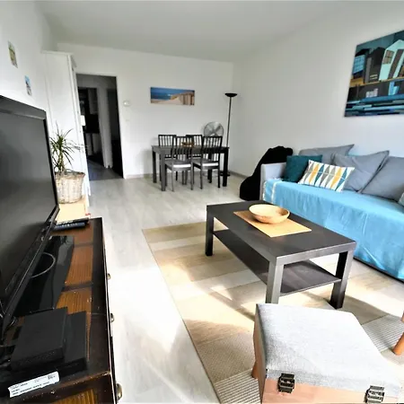 Des Esteys D'ares Apartment *